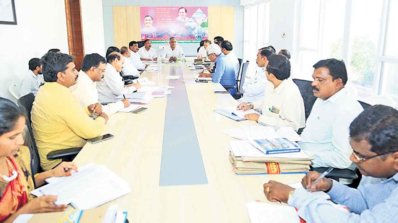 మత్స్యకారుల సభ్యత్వ నమోదు వేగంగా చేయాలి