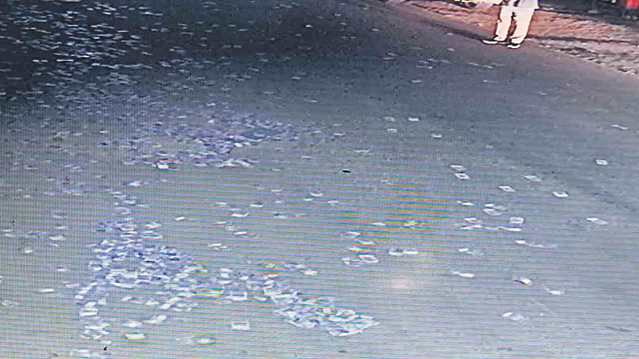 కోరుట్ల ఎస్‌బీఐ ఏటీఎంలో చోరీ