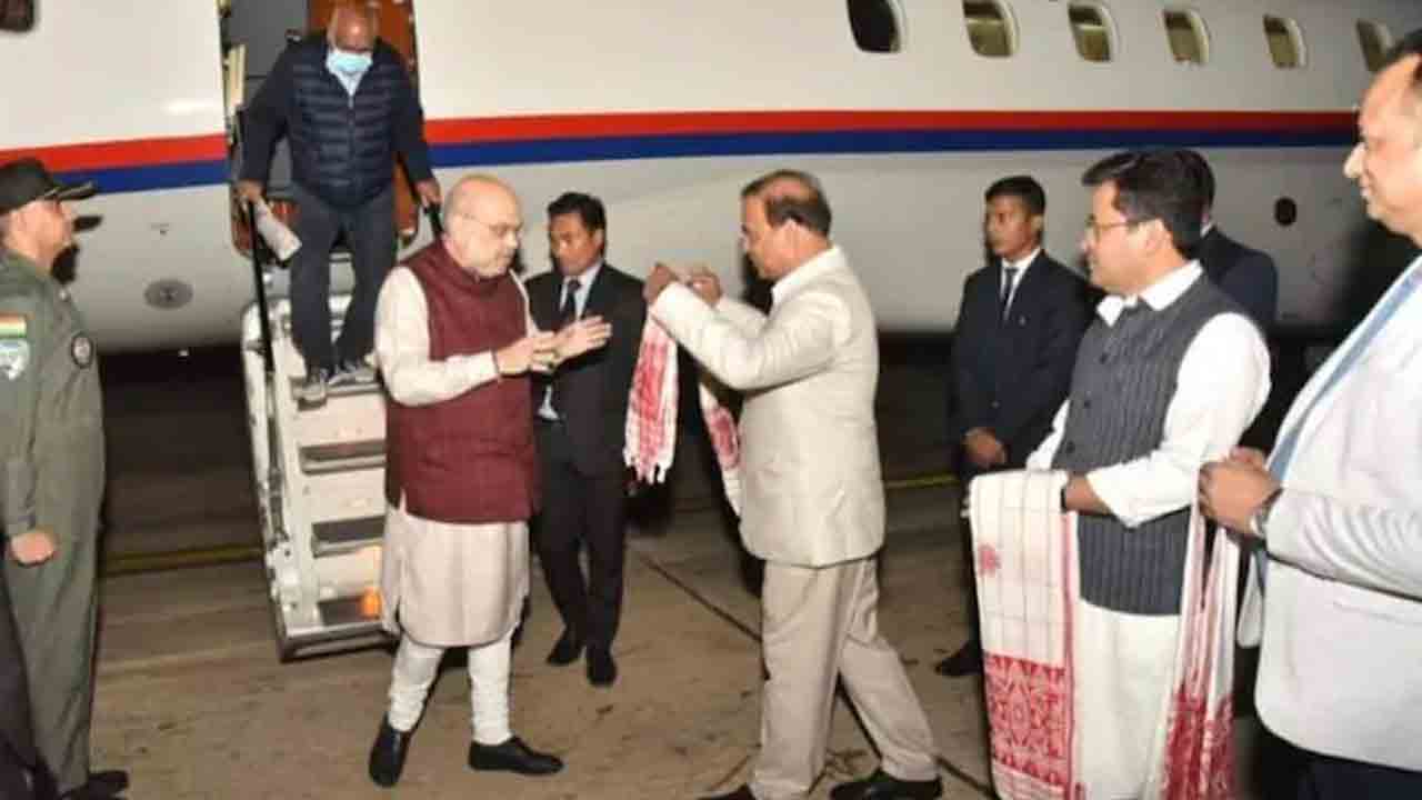 కేంద్ర హోం మంత్రి విమానం అత్యవసర ల్యాండింగ్‌