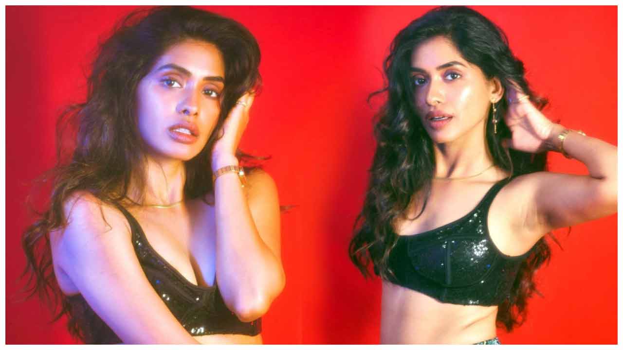Anjali Patil | మత్తెక్కించే కనులతో పిచ్చెక్కిస్తున్న అంజలి పాటిల్..