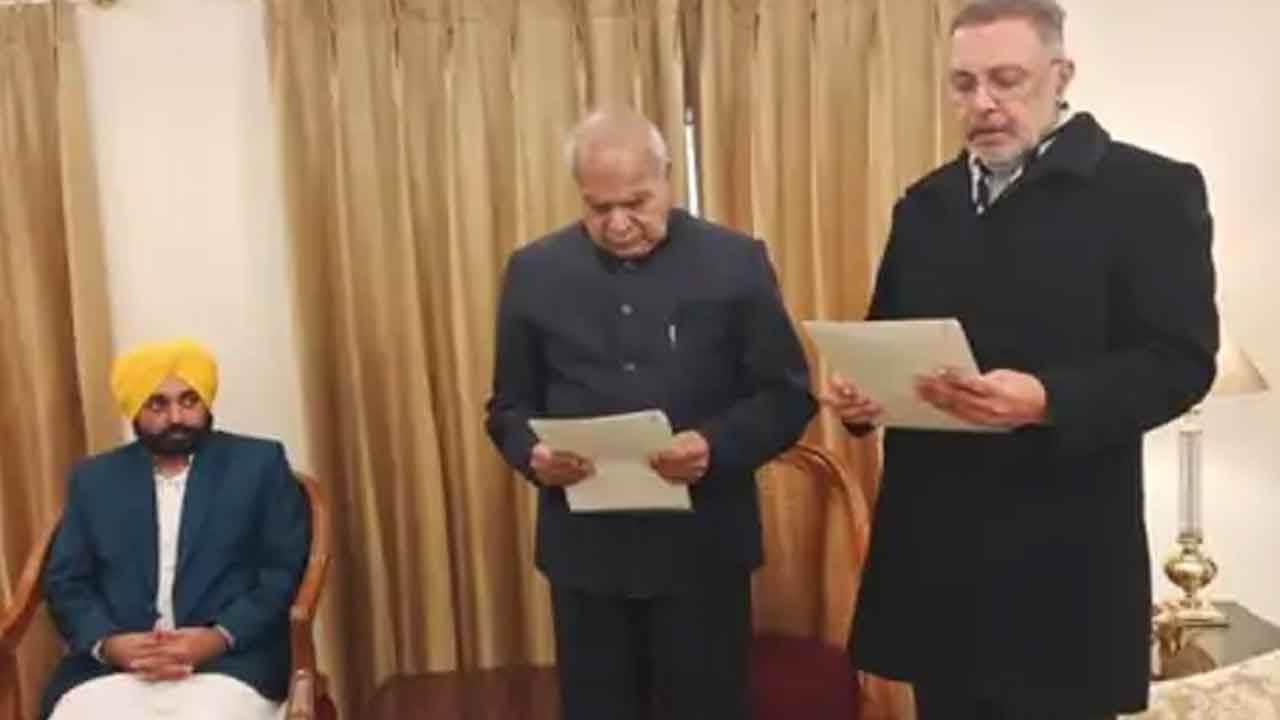 Balbir singh | పంజాబ్‌లో బల్బీర్‌ సింగ్‌ మంత్రిగా ప్రమాణం.. ఆరోగ్య శాఖ కేటాయింపు