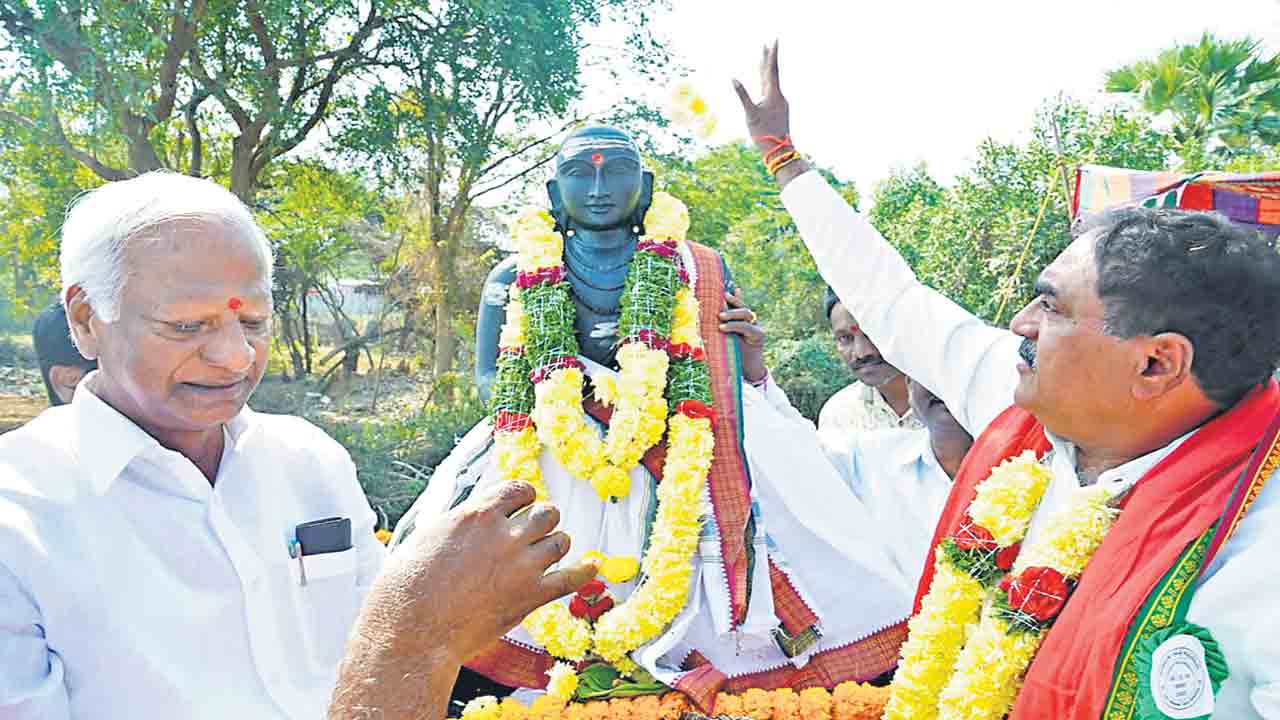 పర్యాటక క్షేత్రంగా పాలకుర్తి