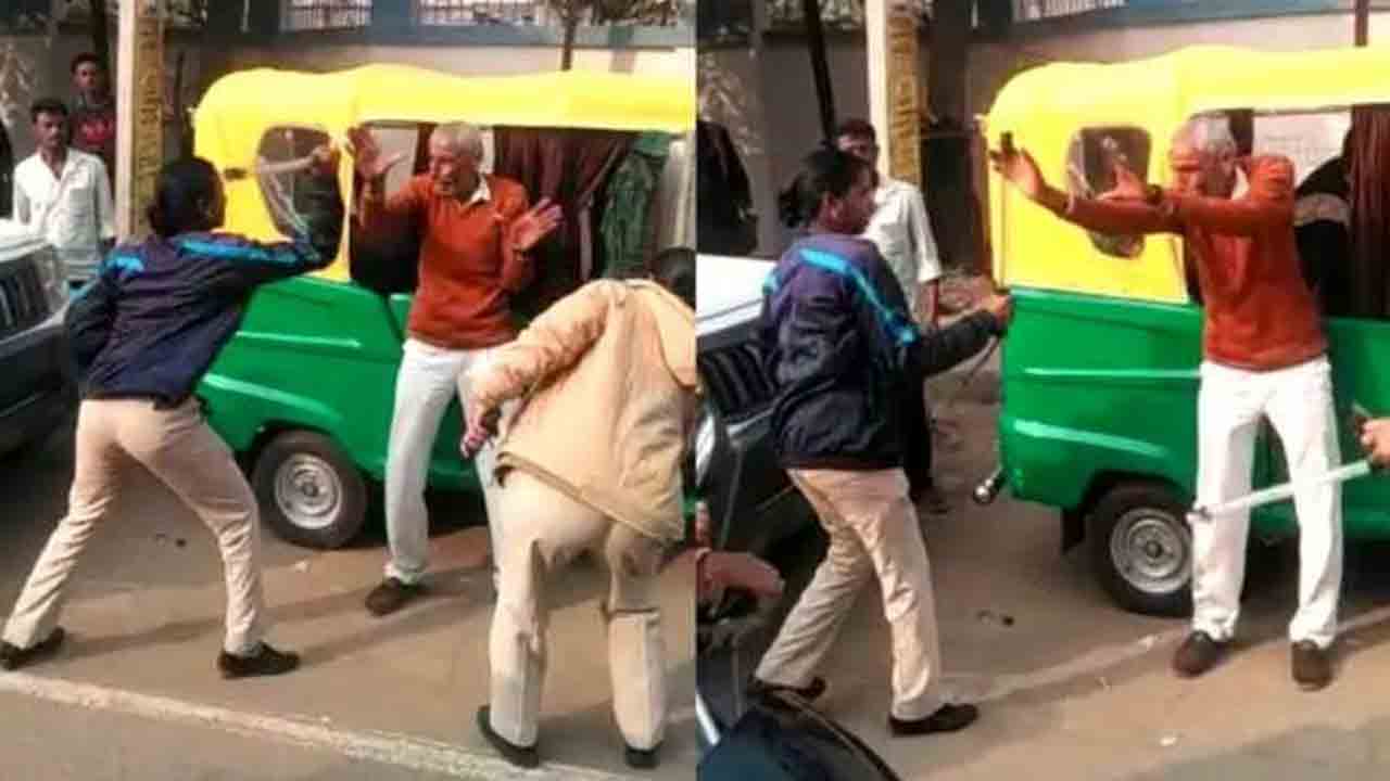 వృద్ధుడిపై పోలీసుల దాష్టీకం.. ట్రాఫిక్‌ జామ్‌ చేశాడని లాఠీ ఝులిపించిన మహిళా కానిస్టేబుళ్లు