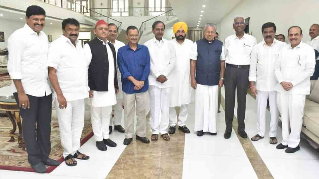 CM KCR | జాతీయ నేతలకు సీఎం కేసీఆర్‌ అల్పాహార విందు