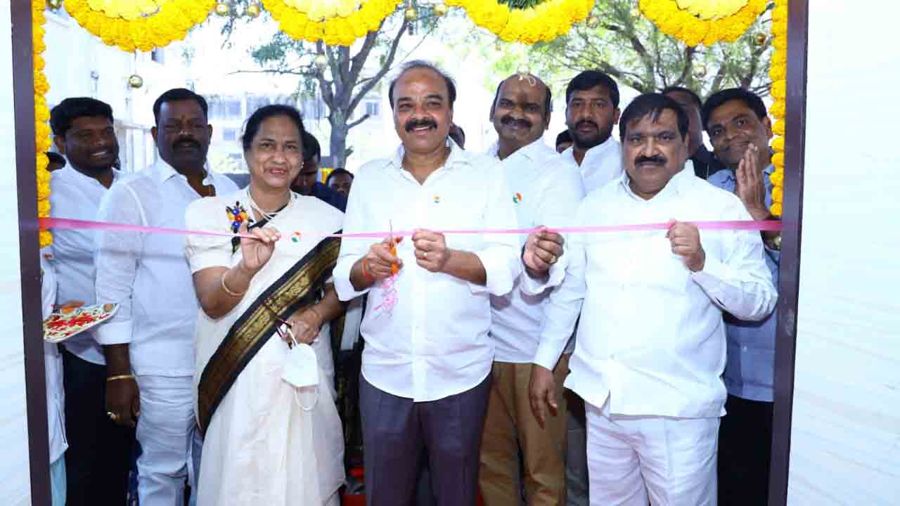 విద్యార్థులు చదువుతో పాటు క్రీడారంగంలో రాణించాలి : చేవెళ్ల ఎంపీ గడ్డం రంజిత్‌ రెడ్డి