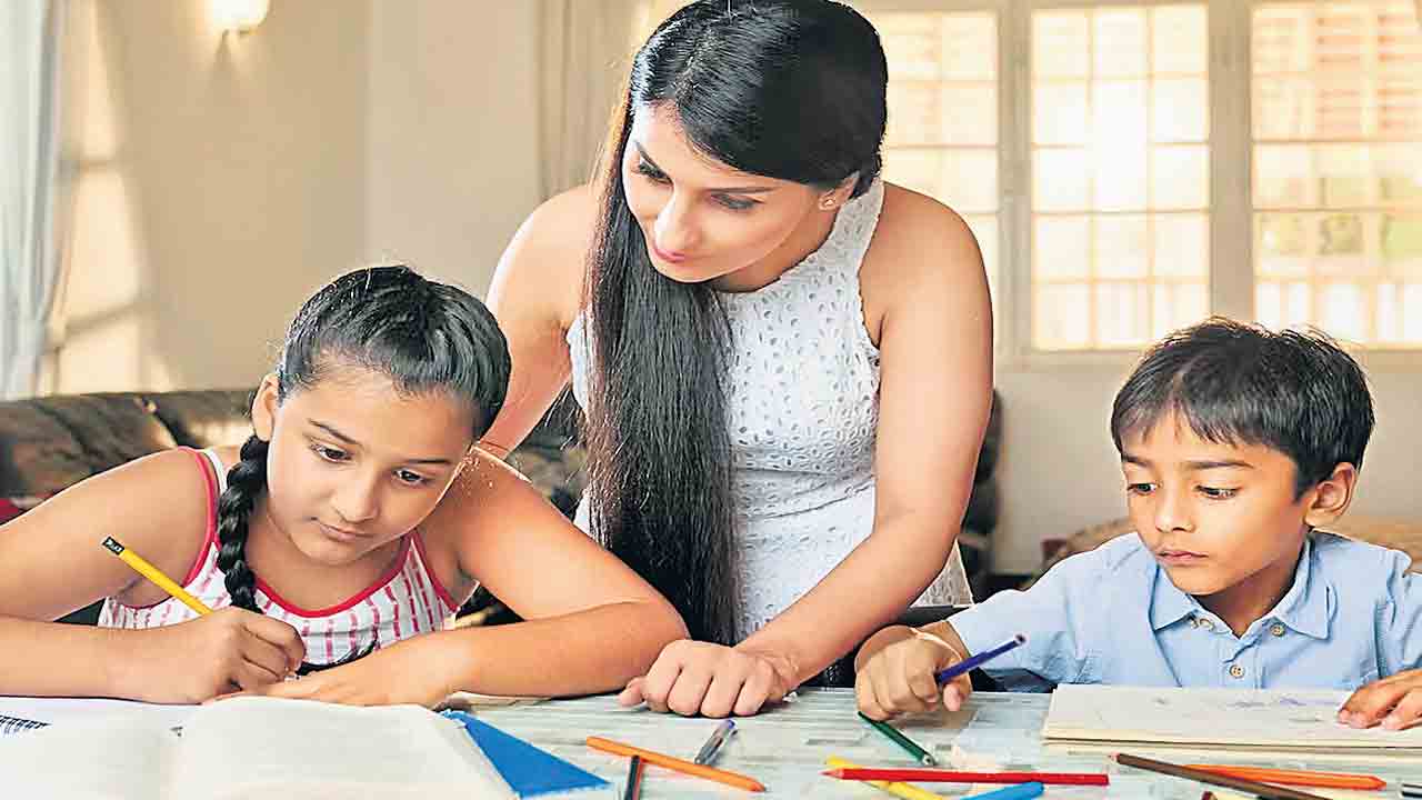 హెలికాప్టర్‌ పేరెంటింగ్‌ వద్దు