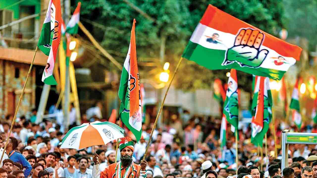 రేవంత్ రెడ్డికి మరోసారి షాకిచ్చిన సీనియర్లు..