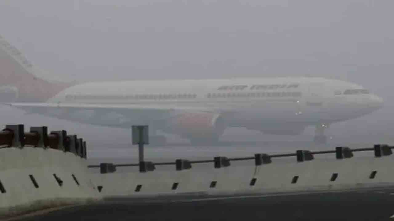 ఉత్తర భారతాన్ని కప్పేసిన మంచు దుప్పటి