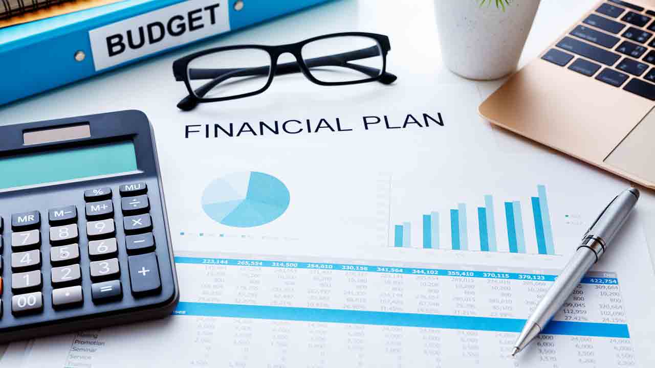 Financial Planning | న్యూ ఇయర్లో ఆర్థికాంశాల్లో ఈ జాగ్రత్తలు తీసుకుంటే సరి .. !