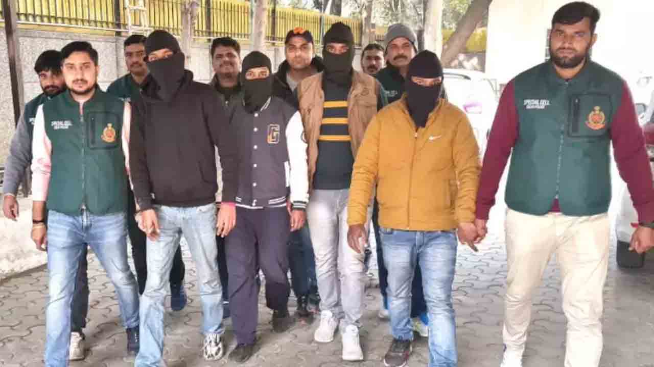 Firearms Syndicates | రెండు అంత‌రాష్ట్ర ఆయుధ‌ స‌ర‌ఫ‌రా ముఠాల గుట్టు ర‌ట్టు