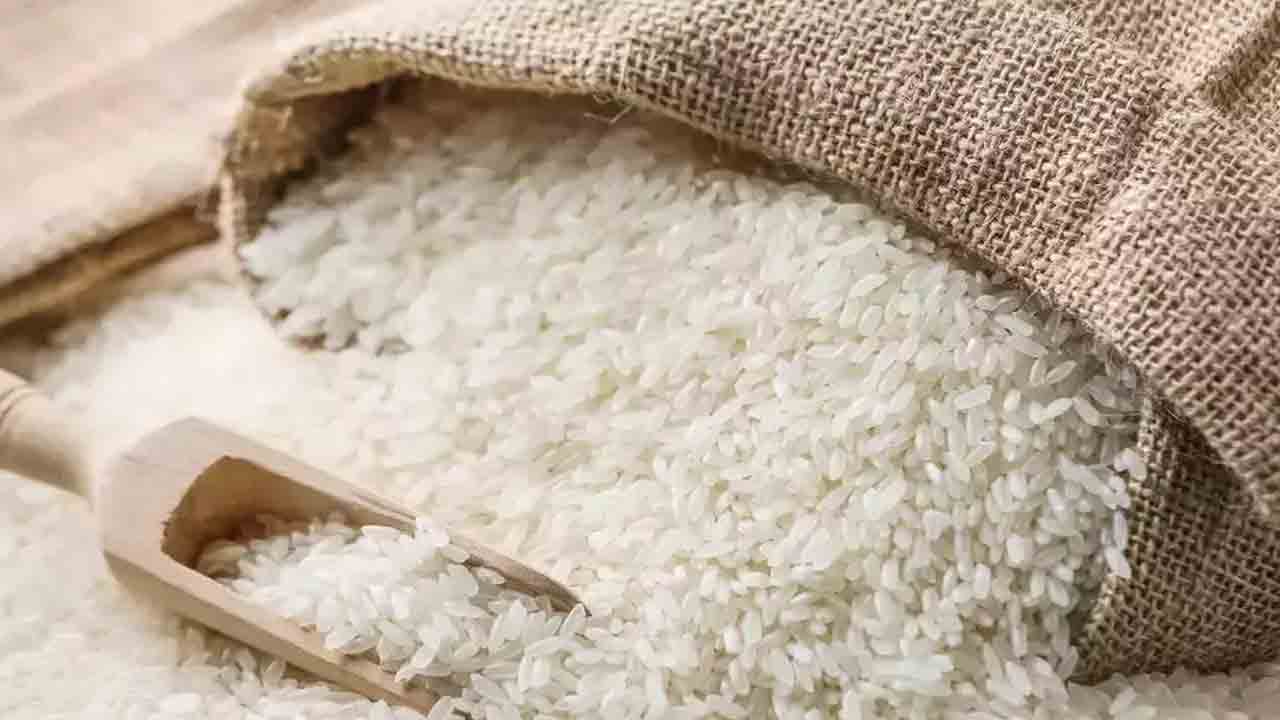రేషన్‌ దుకాణాల్లో త్వరలో ఫోర్టిఫైడ్‌ రైస్‌ పంపిణీ