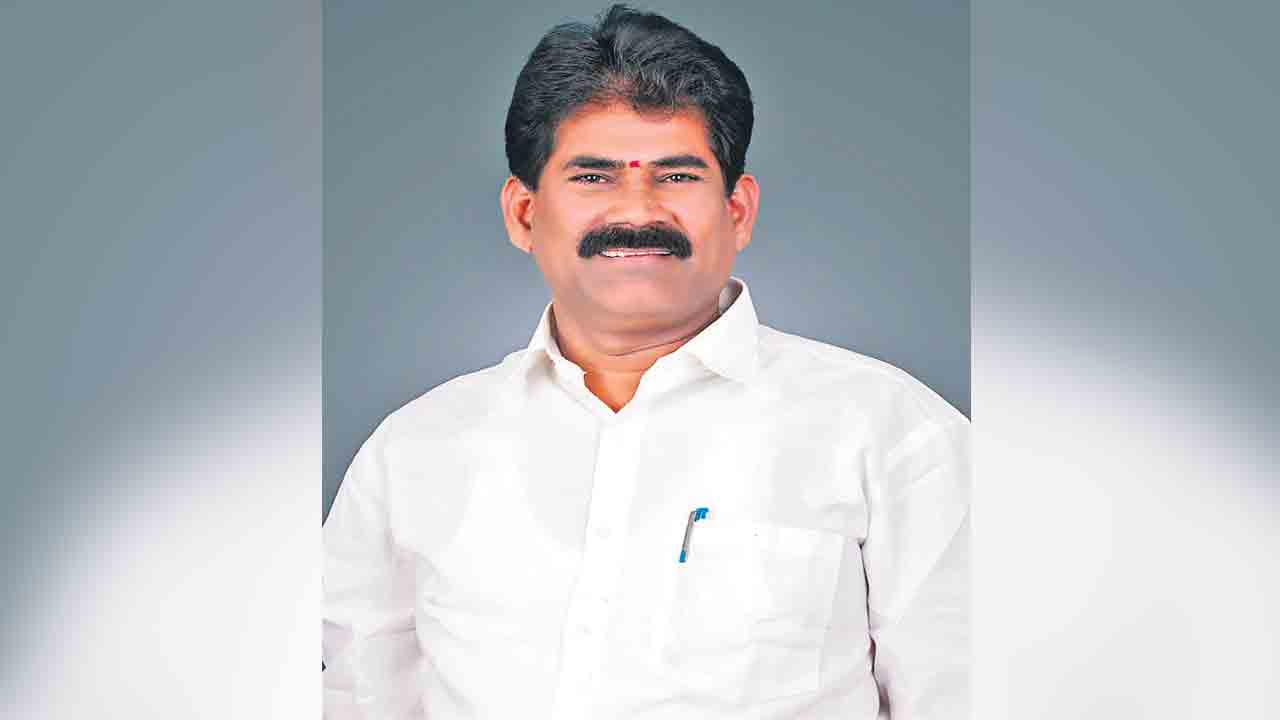 28 నుంచి టీచర్ల బదిలీలకు దరఖాస్తులు