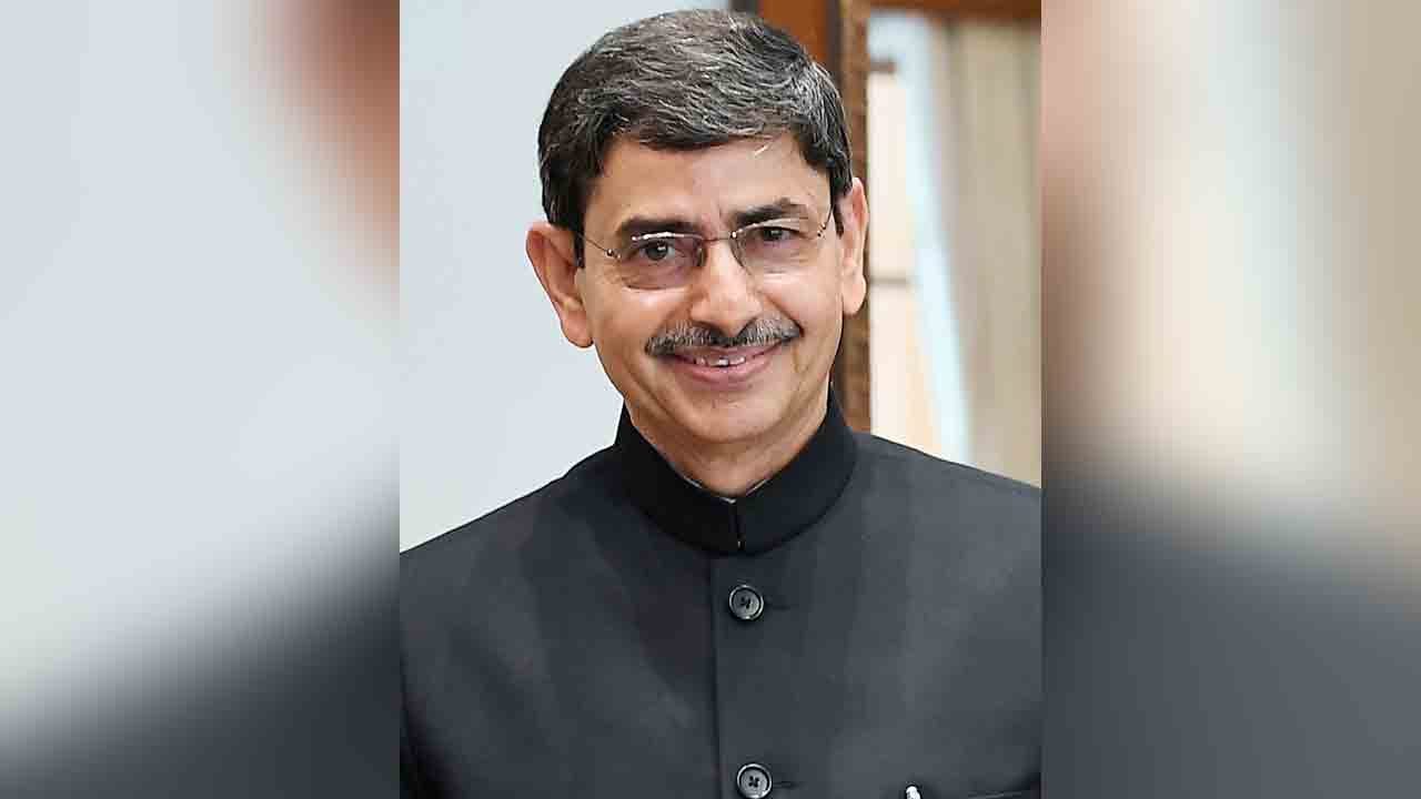 ముమ్మాటికీ తప్పే.. తమిళనాడు గవర్నర్‌ రవిపై జాతీయ మీడియా ఫైర్‌