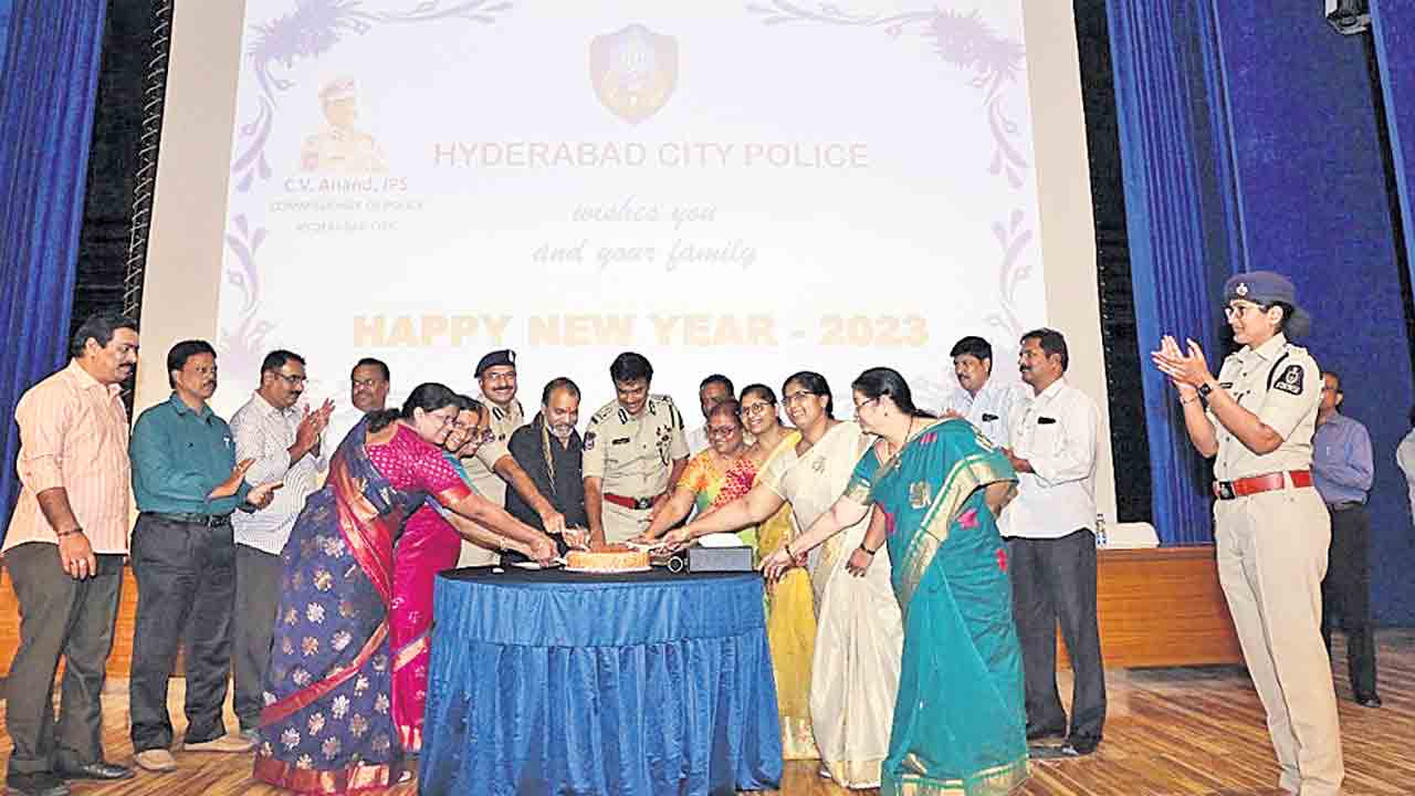 పనితో పాటు ఆరోగ్యం కూడా ముఖ్యమే