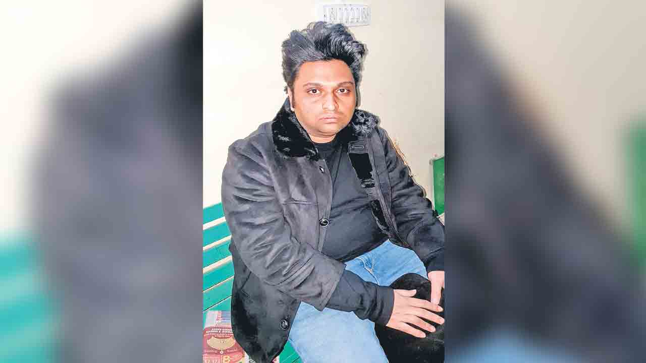 పీహెచ్‌డీ అడ్మిషన్లంటూ ఫేస్‌బుక్‌లో ప్రకటన