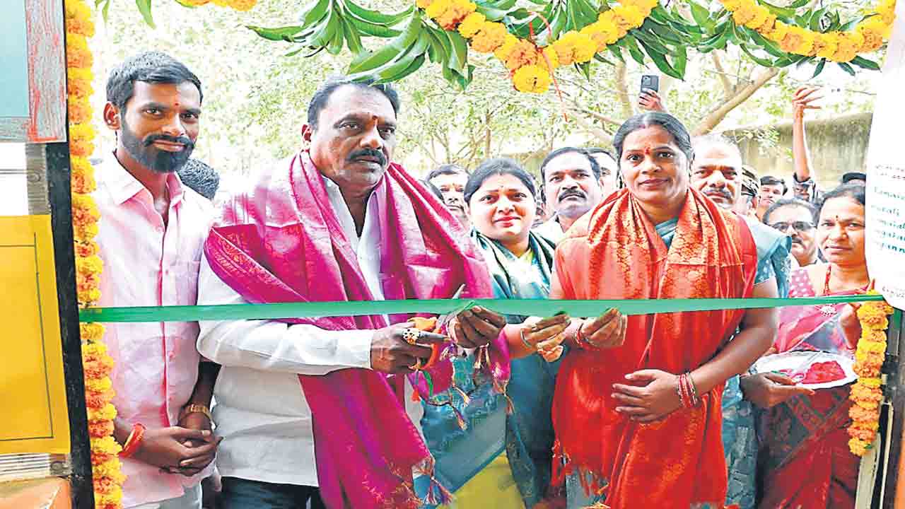 ప్రైవేటుకు దీటుగా సర్కార్‌ స్కూళ్లు