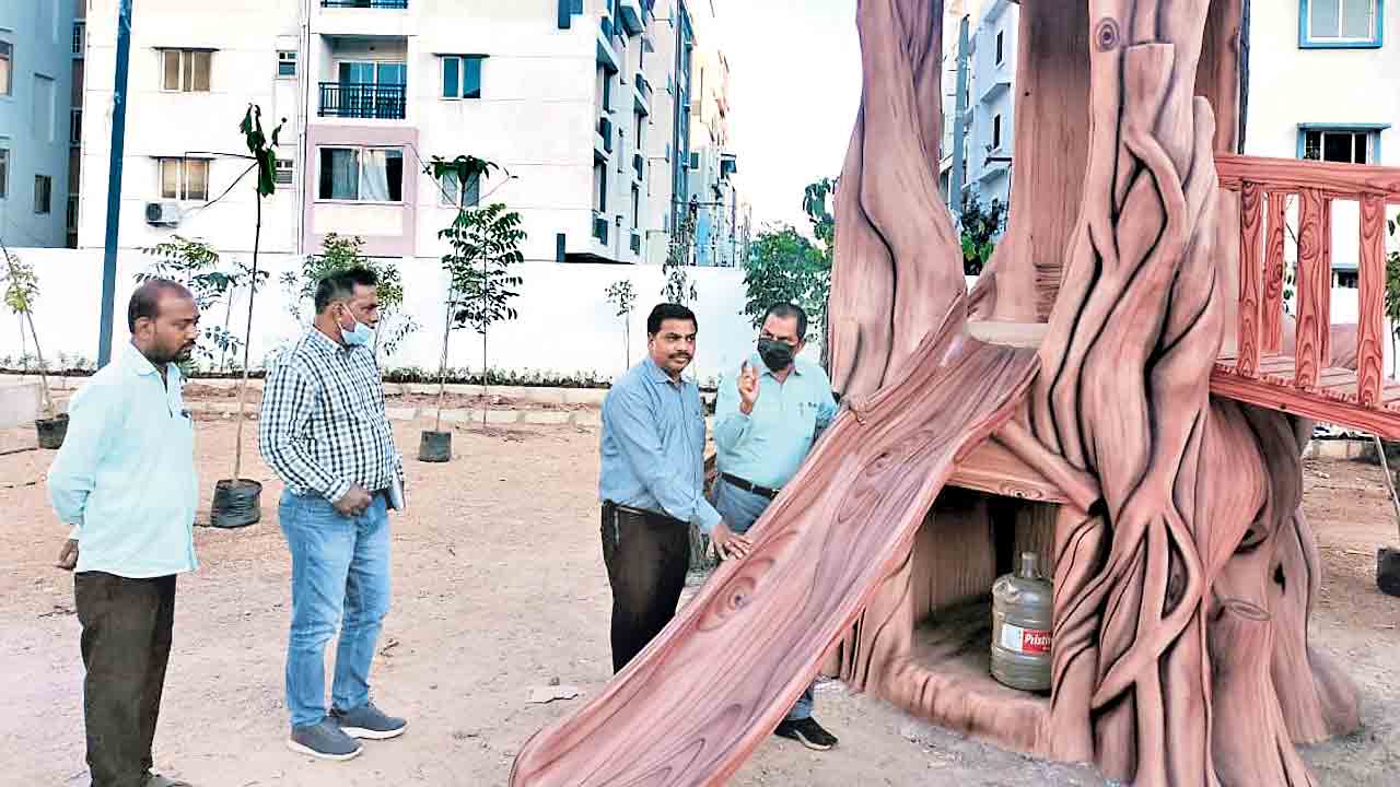 సైబర్‌ టవర్స్‌ సమీపంలో ఇంటరాక్టివ్‌ సైన్స్‌ పార్కు