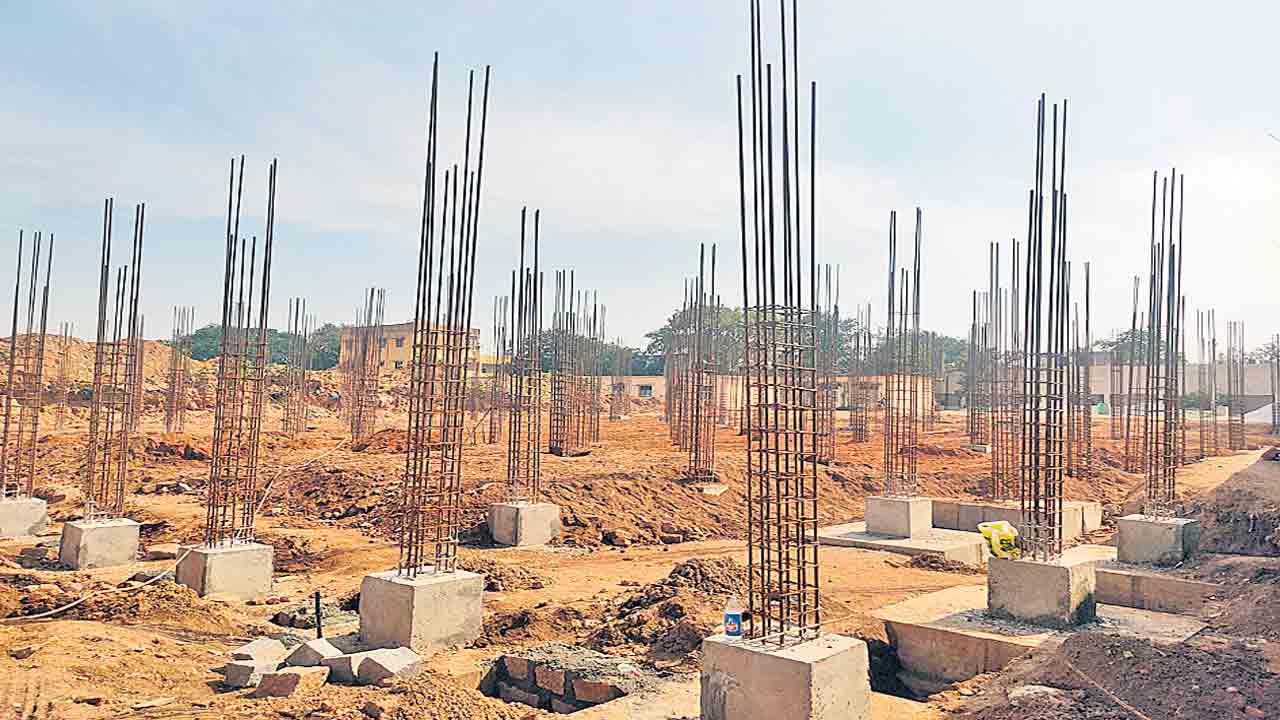 రూ.30 కోట్లతో.. కళాశాలలకు కొత్త భవనాలు