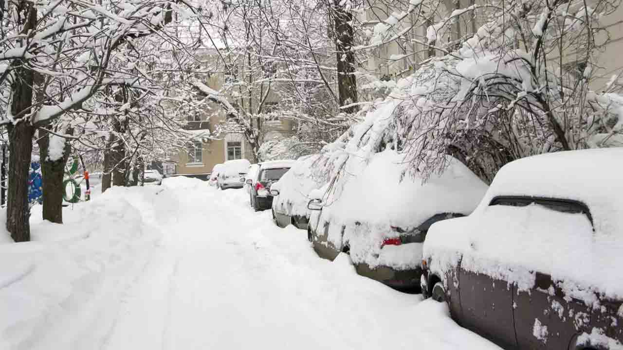 Heavy Snowfall | ఉత్తరాదిపై మంచు దుప్పటి.. హిమాచల్‌లో జాతీయ రహదారులు సహా 476 రోడ్లు మూసివేత..!
