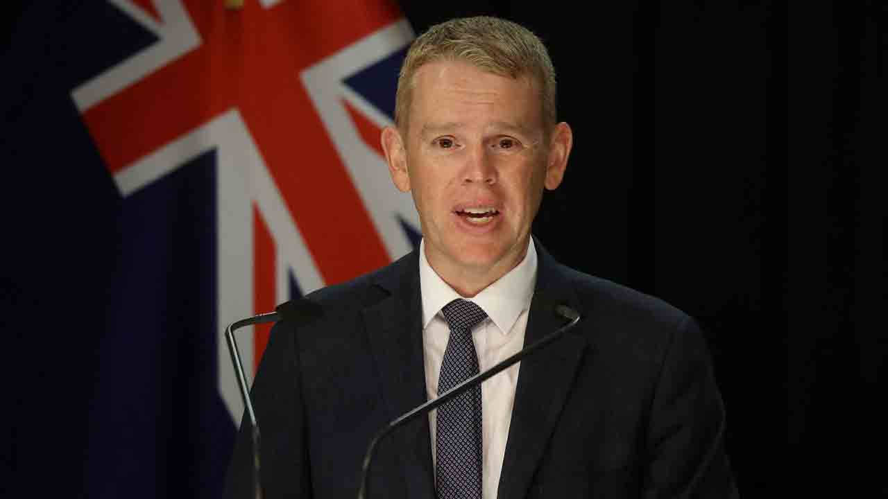 న్యూజిలాండ్‌ కొత్త ప్రధానిగా క్రిస్‌ హిప్‌కిన్స్‌