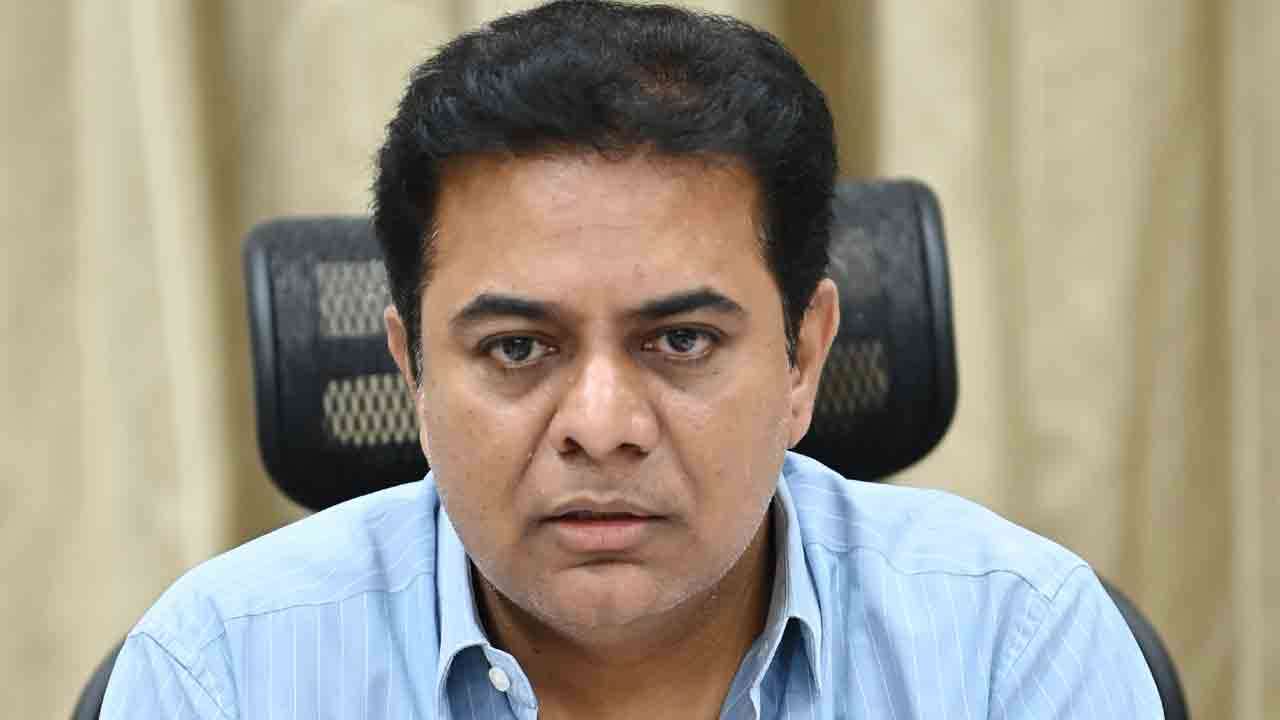 కేటీఆర్‌కు మరో ప్రతిష్ఠాత్మక ఆహ్వానం