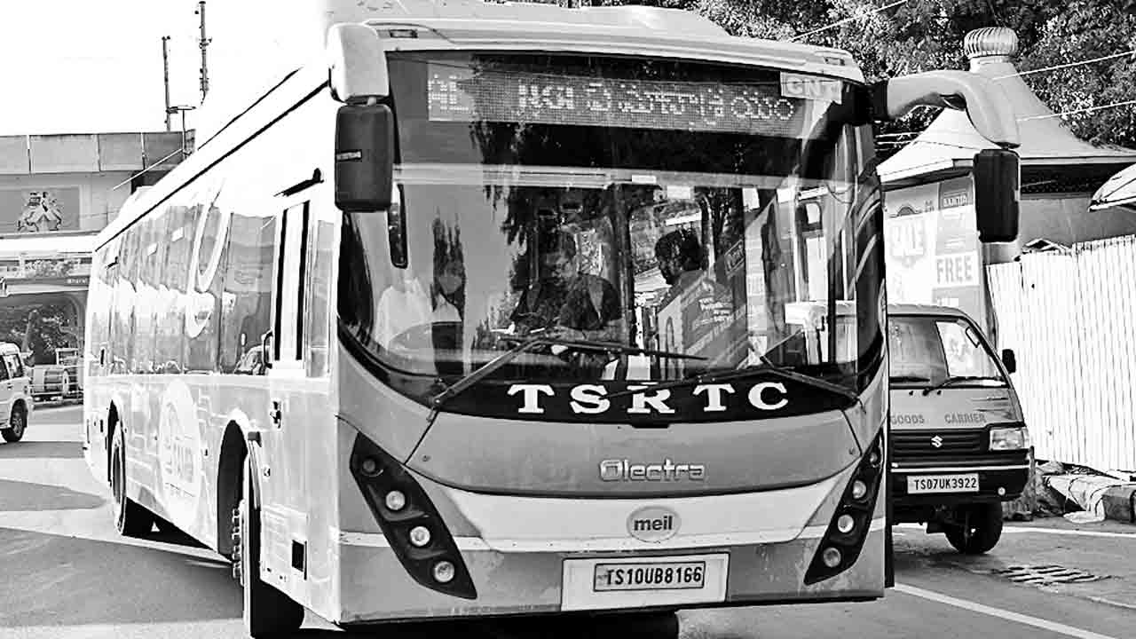 కోకాపేట్‌కు ప్రత్యేక బస్సులు