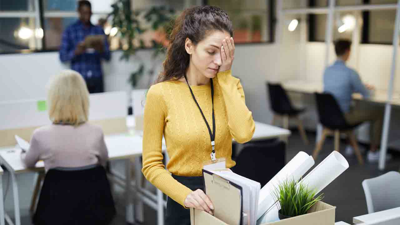 ఉద్యోగాల ఊచకోత.. భారత టెకీల్లో మొదలైన కలవరం