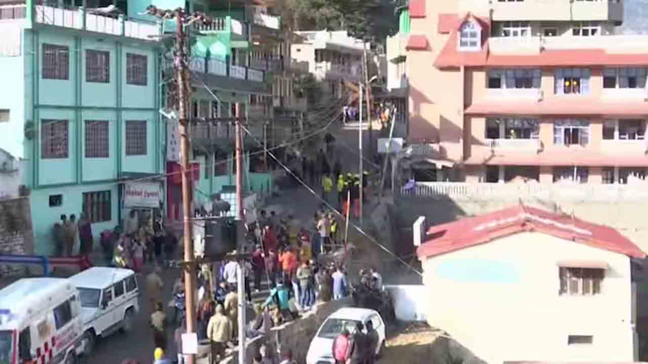 జోషీమఠ్‌లో ఎలాంటి ఇంటిని కూల్చలేదు.. 99 కుటుంబాలను సురక్షిత ప్రాంతాలకు తరలించాం: సీఎం పుష్కర్‌ సింగ్‌ ధామి