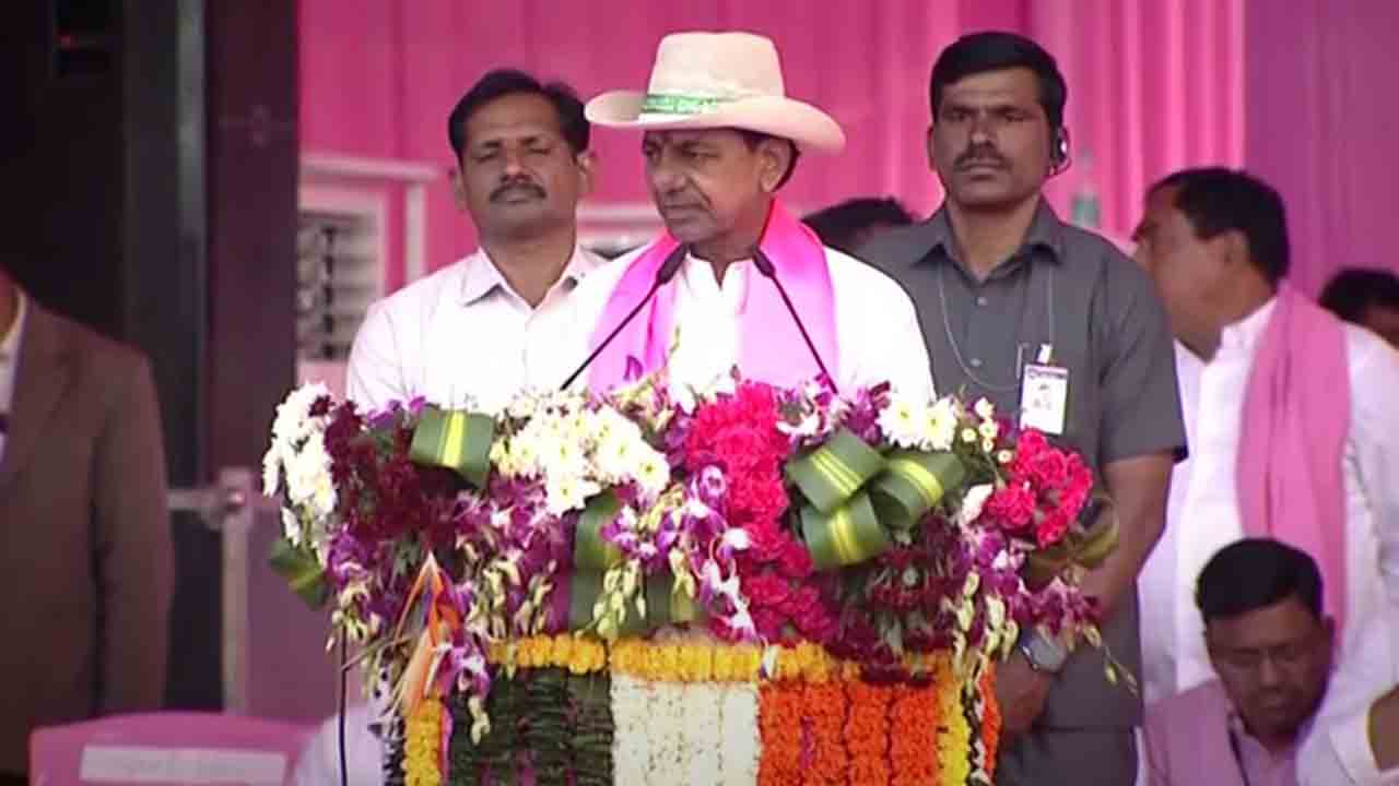 దేశమంతా దళితబంధు.. చట్టసభల్లో మహిళలకు 35శాతం రిజర్వేషన్లు : కేసీఆర్