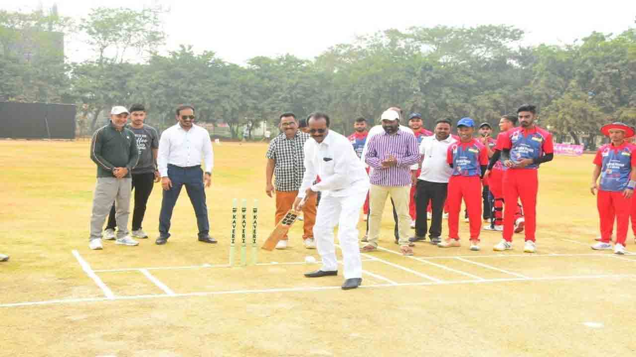 ఖమ్మంలో ఆలిండియా ‘టీ-20’