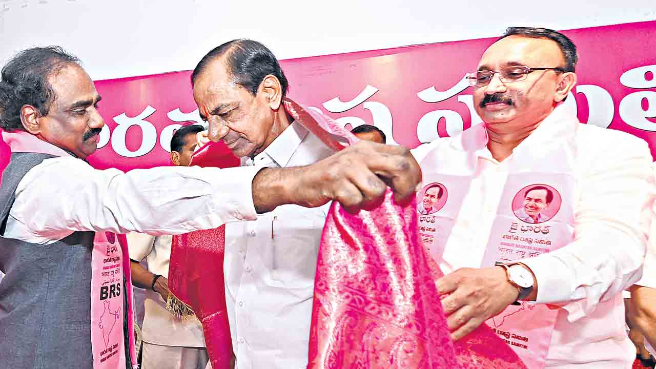 ఏపీకి కేసీఆర్ నాయకత్వం అవసరం