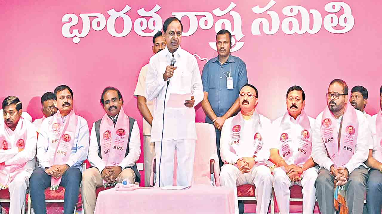 మోదీ.. భారత్‌ బజార్లు ఎక్కడ?