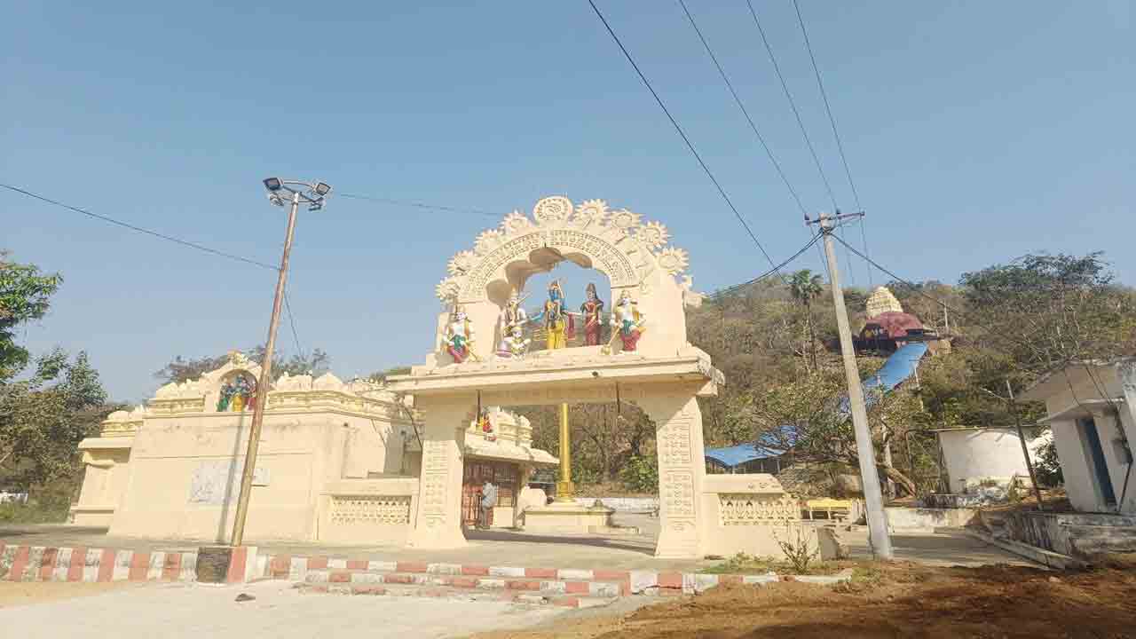 జాతరెళ్లి పోదామా