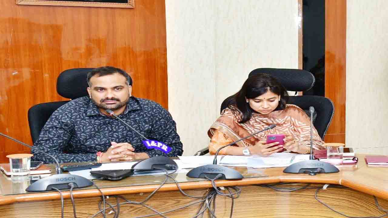 ఉపాధ్యాయుల బదిలీలు పారదర్శకంగా చేపట్టాలి