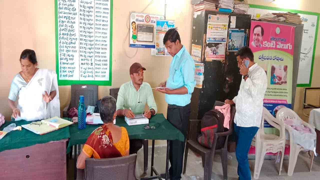 కంటి వెలుగు శిబిరాలకు చక్కని స్పందన