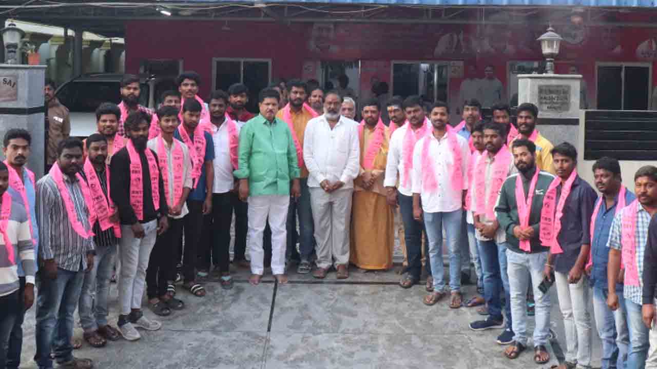 పెట్టుబడుల రాకతో యువతకు ఉద్యోగ, ఉపాధి అవకాశాలు : ఎమ్మెల్యే కృష్ణారావు