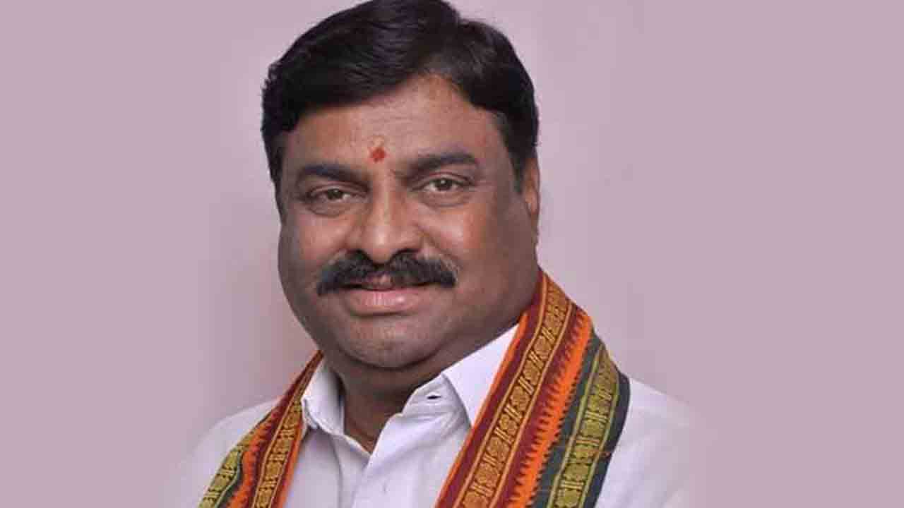 బ్రెయిన్‌ స్ట్రోక్‌తో గుడిమల్కాపూర్‌ కార్పొరేటర్‌ మృతి