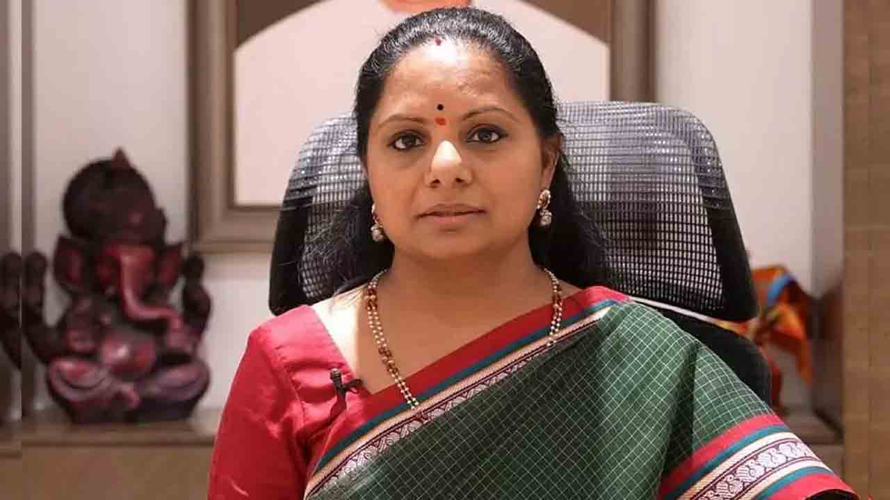 జాతీయవాదం ముసుగులో ప్రధాని దాక్కుంటున్నారు : ఎమ్మెల్సీ కవిత