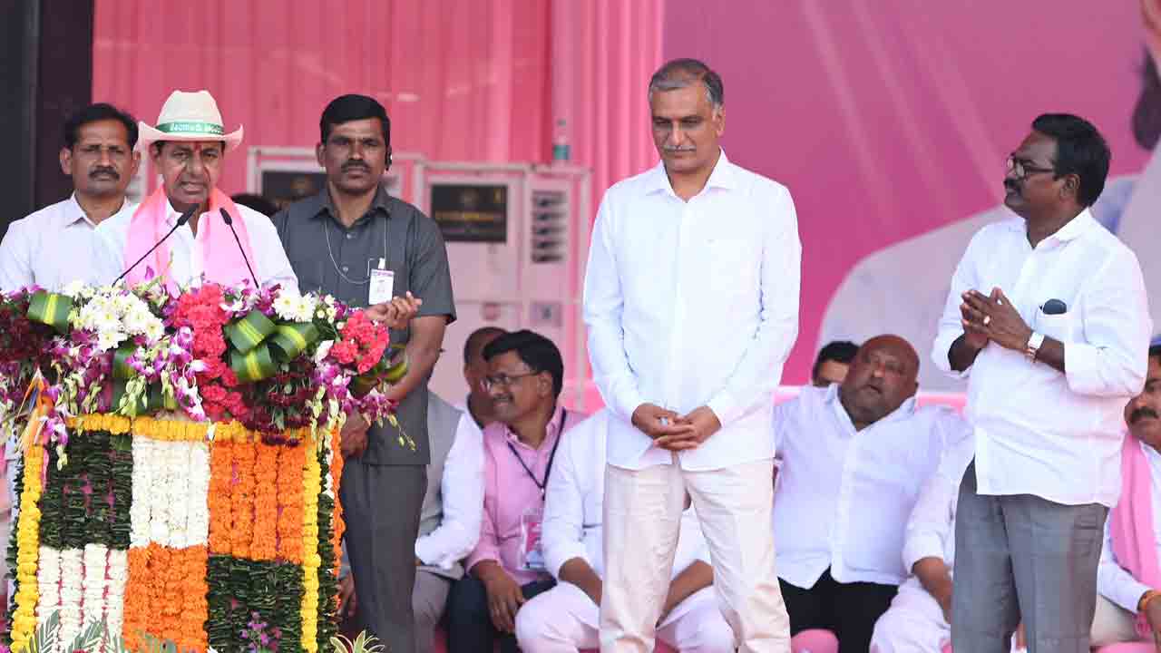 ఖమ్మం జిల్లాపై వరాల జల్లు