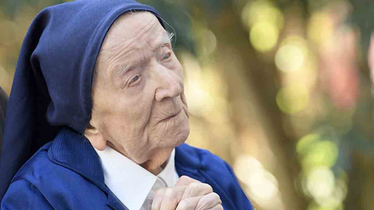 ప్రపంచంలోనే అత్యంత వృద్ధురాలు ఇకలేరు.. 118వ ఏట కన్నుమూసిన సిస్టర్‌ ఆండ్రీ