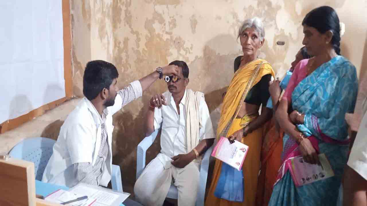 ‘కంటివెలుగు’తో ఇంటింటా వెలుగు