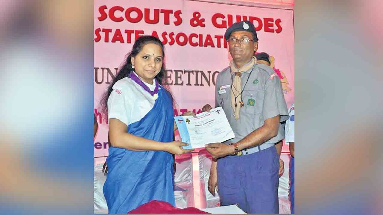 క్రమశిక్షణలో చంద్రుడు !