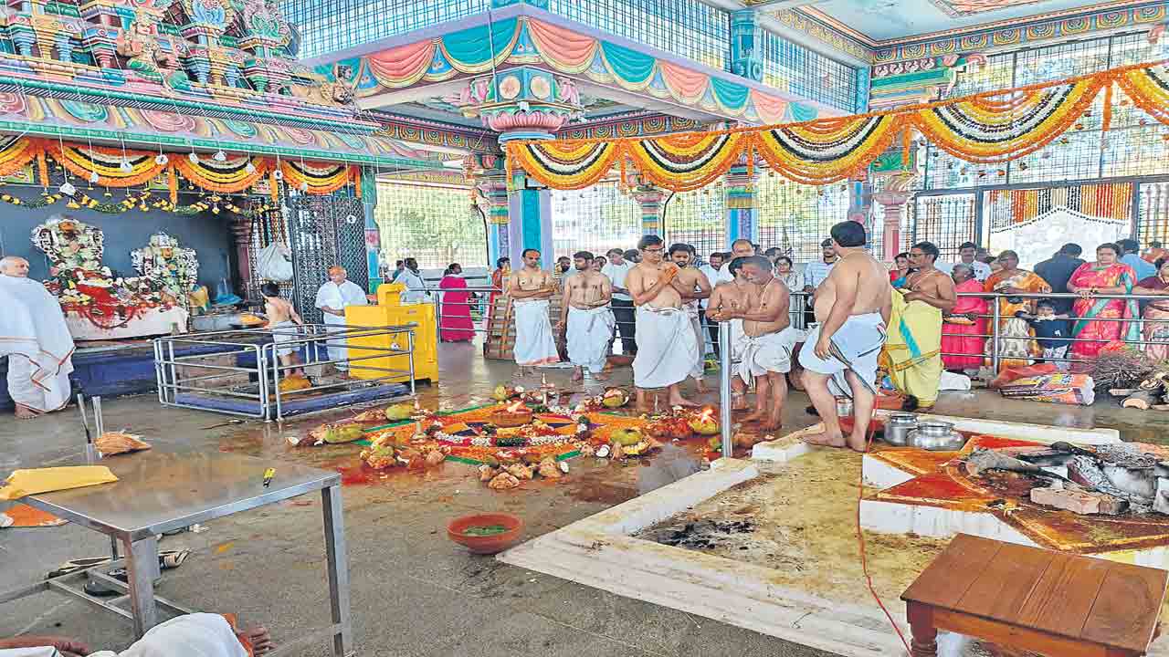 వైభవంగా గోదాదేవీ కల్యాణం