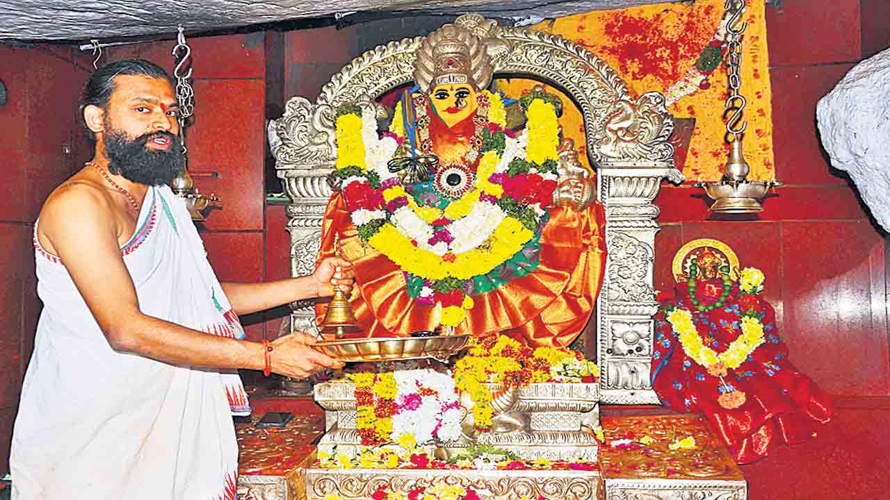 జాతరకు వేళాయె..