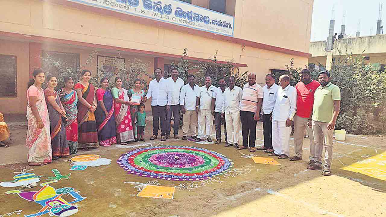 ఘనంగా భోగి వేడుకలు