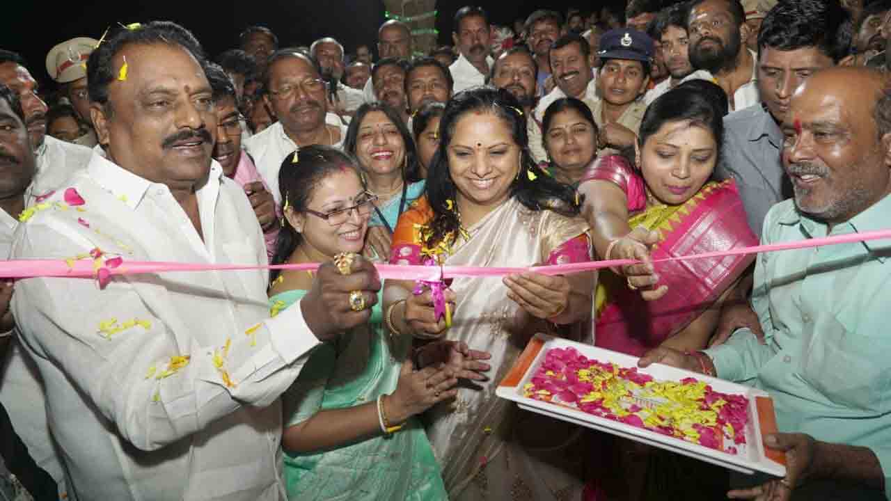 దేశ నిర్మాణంలో బెంగాలీ సమాజ్ పాత్ర కీలకం : ఎమ్మెల్సీ కవిత