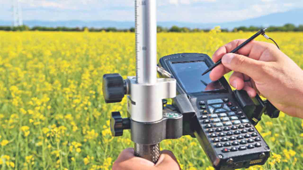 ‘హద్దు’ మీరుతూ..!