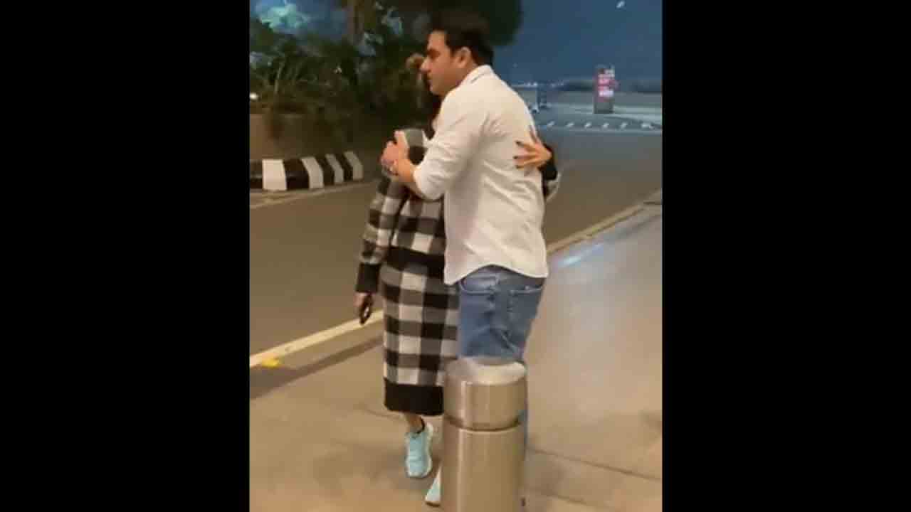 Viral videos | మాజీ భార్య మలైకా అరోరాను కౌగిలించుకున్న అర్బాజ్‌ఖాన్‌