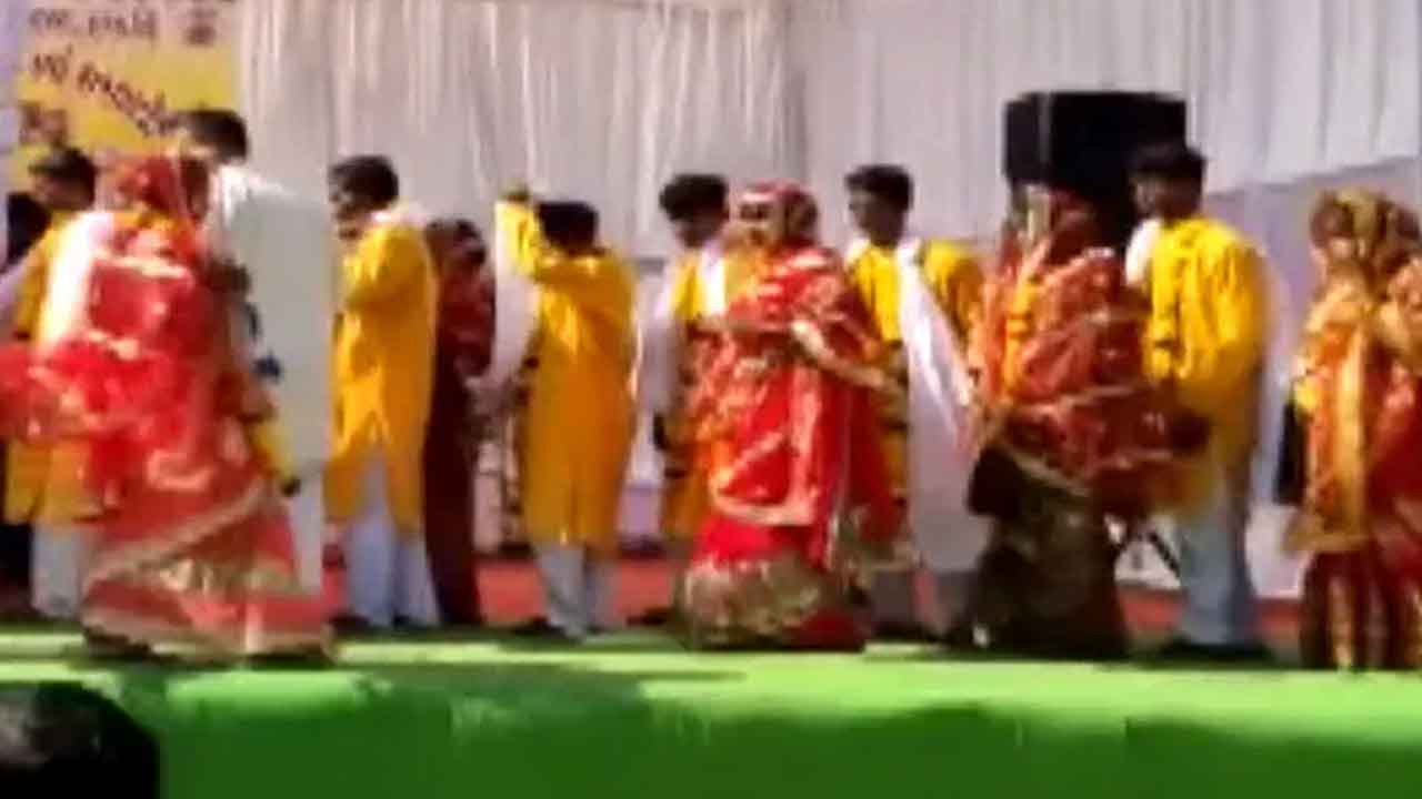 CRPF Mass marriage | 12 జంటలకు సామూహిక వివాహాలు.. ప్రజల్లో భరోసా కల్పిస్తున్న సీఆర్‌పీఎఫ్‌