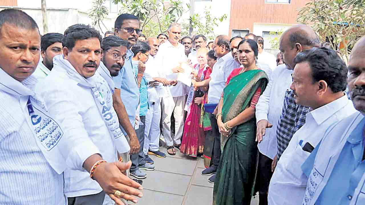 రెవెన్యూ డివిజన్‌పై సీఎంతో మాట్లాడుతా..